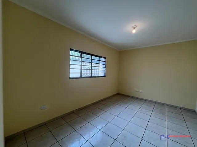 Casa 3 quartos e 2 banheiros, para alugar, no bairro Vila Nova em Três Lagoas