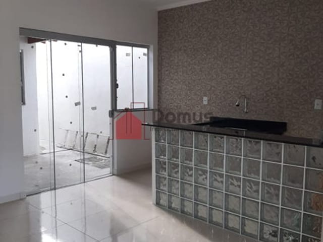 Casa com 125m², à venda, no bairro Residencial e Comercial Portal dos Eucaliptos em Pindamonhangaba