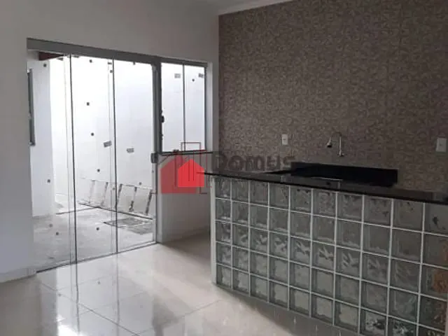 Casa com 125m², à venda, no bairro Residencial e Comercial Portal dos Eucaliptos em Pindamonhangaba