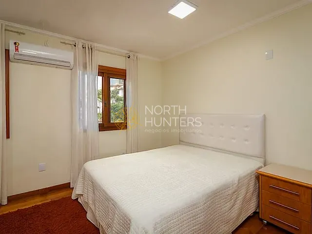 Casa com 450m² 4 quartos e 4 banheiros, para alugar, no bairro Jurerê Internacional em Florianópolis