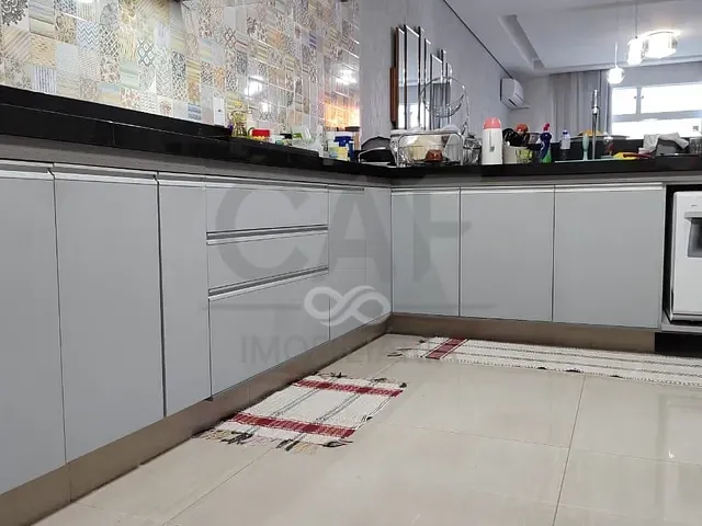 Casa com 254m² 3 quartos e 3 banheiros, à venda, no bairro Nova Jaguariúna III em Jaguariúna