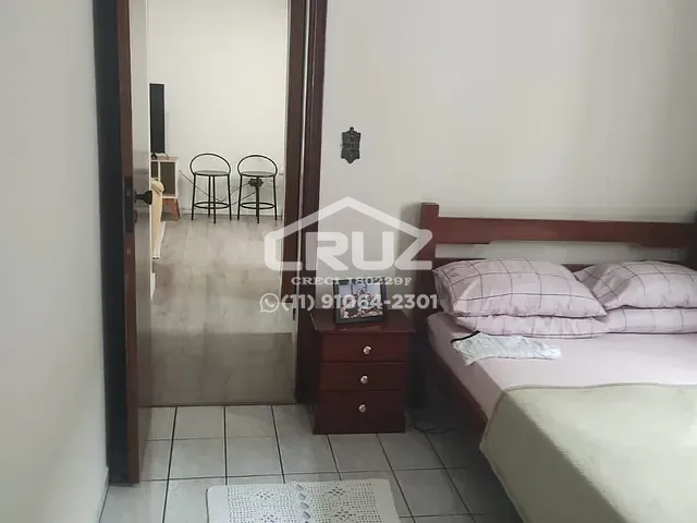 Casa 2 quartos e 2 banheiros, à venda, no bairro Guilhermina em Praia Grande