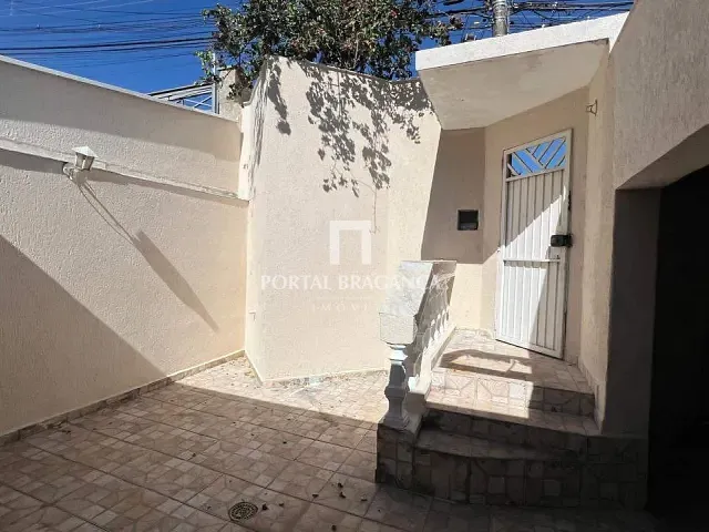 Casa com 289m² 3 quartos e 4 banheiros, à venda, no bairro Jardim Europa em Bragança Paulista