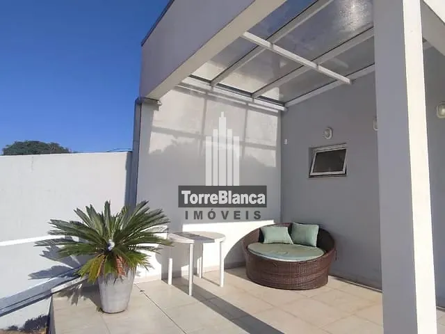 Casa com 600m² 4 quartos e 3 banheiros, à venda, no bairro Jardim Carvalho em Ponta Grossa
