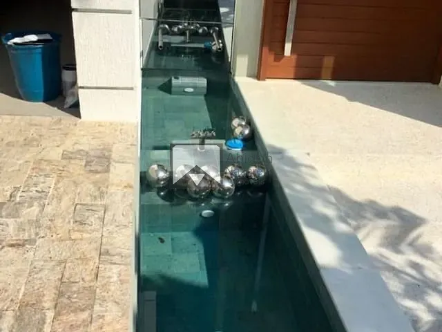 Casa com 1300m² 5 quartos e 7 banheiros, à venda, no bairro Vila Progresso em Niterói