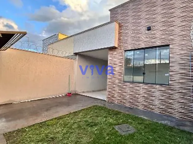 Casa 3 quartos e 1 banheiro, à venda, no bairro Setor Marista Sul em Aparecida de Goiânia
