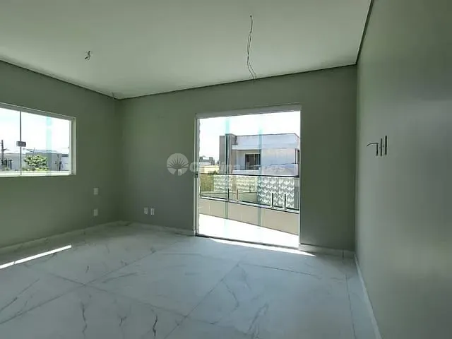 Casa 4 quartos e 4 banheiros, à venda, no bairro Uruguai em Teresina