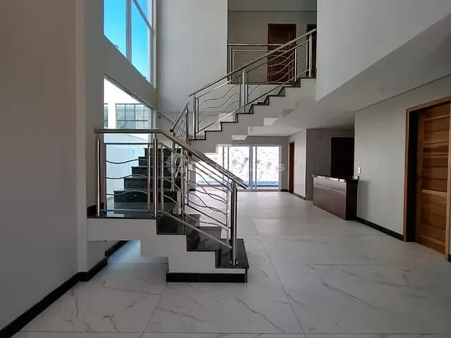 Casa 4 quartos e 4 banheiros, à venda, no bairro Uruguai em Teresina