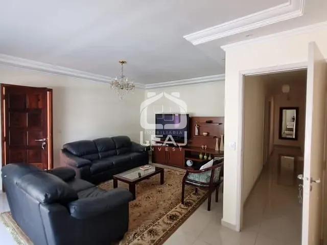 Casa com 300m² 3 quartos e 3 banheiros, à venda, no bairro Capão Redondo em São Paulo
