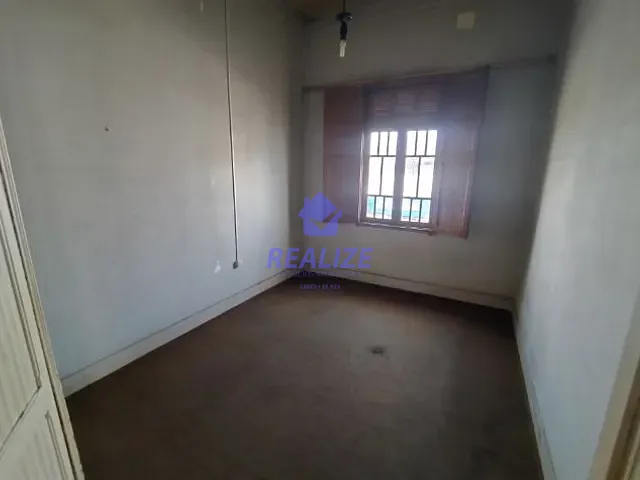 Casa com 500m² 3 quartos e 1 banheiro, à venda, no bairro Centro em Botucatu