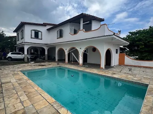 Casa para alugar, no bairro Centro em Maricá