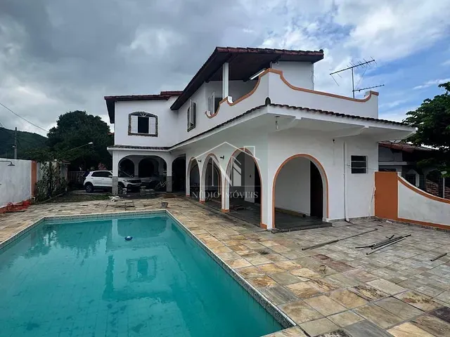 Casa para alugar, no bairro Centro em Maricá