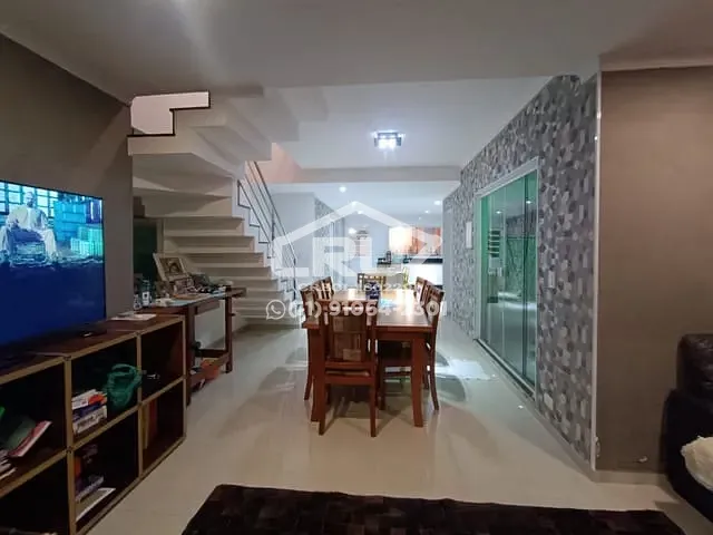 Casa 3 quartos e 5 banheiros, à venda, no bairro Villa Verde em Franco da Rocha