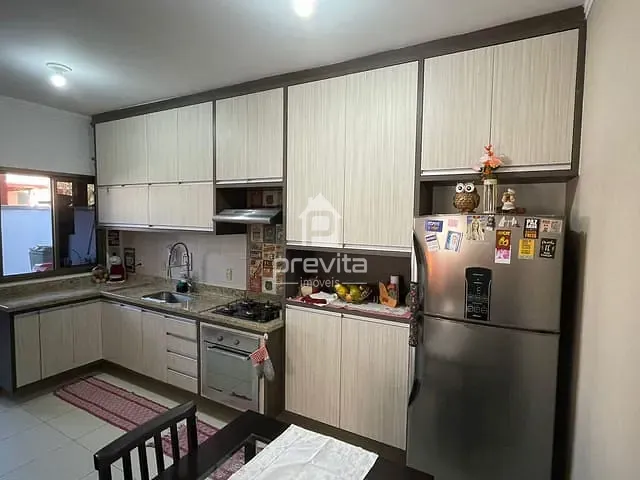 Casa com 135m² 3 quartos e 2 banheiros, à venda, no bairro Barreiro em Taubaté