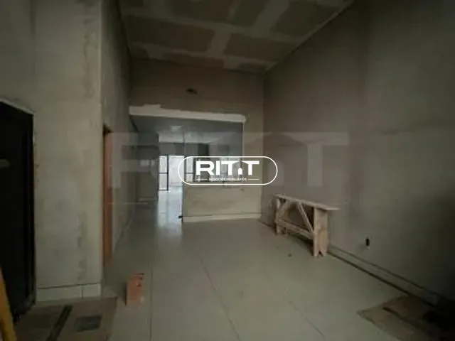 Casa com 250m² 3 quartos e 3 banheiros, à venda, no bairro Parque Olívio Franceschini em Hortolândia