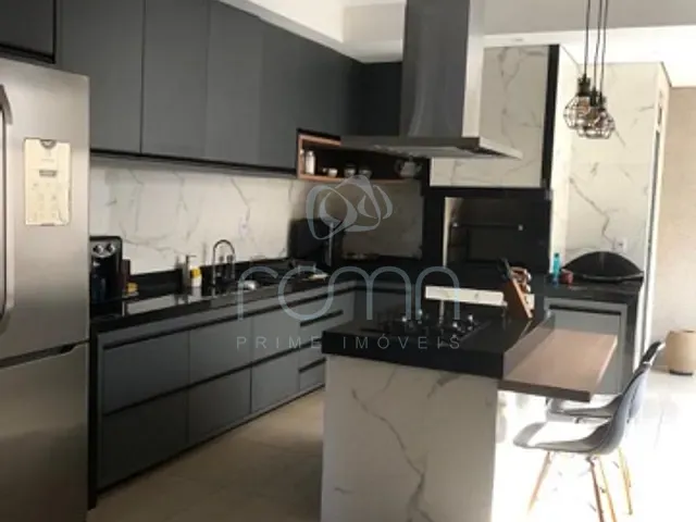 Casa com 140m² 3 quartos e 3 banheiros, à venda, no bairro Jardim Yolanda em São José do Rio Preto