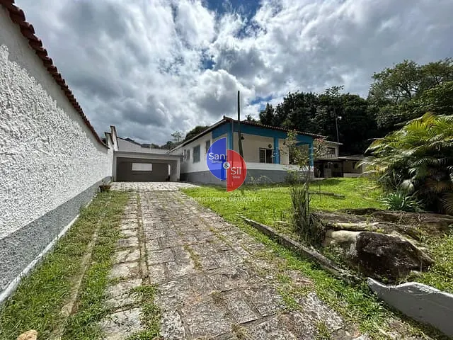 Casa 3 quartos e 2 banheiros, para alugar, no bairro Parque Silvestre em Guapimirim