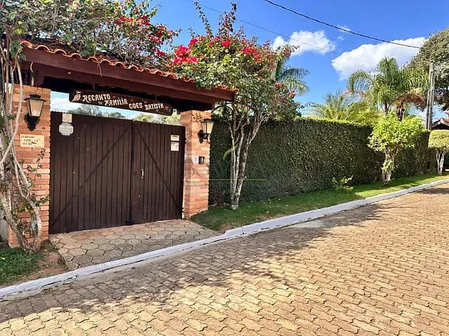 Casa com 1000m² 3 quartos e 3 banheiros, à venda, no bairro Residencial Vista Verde (Batatuba) em Piracaia