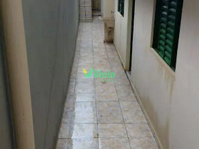 Casa 1 quarto e 1 banheiro, para alugar, no bairro Jardim Carolina em Itaquaquecetuba