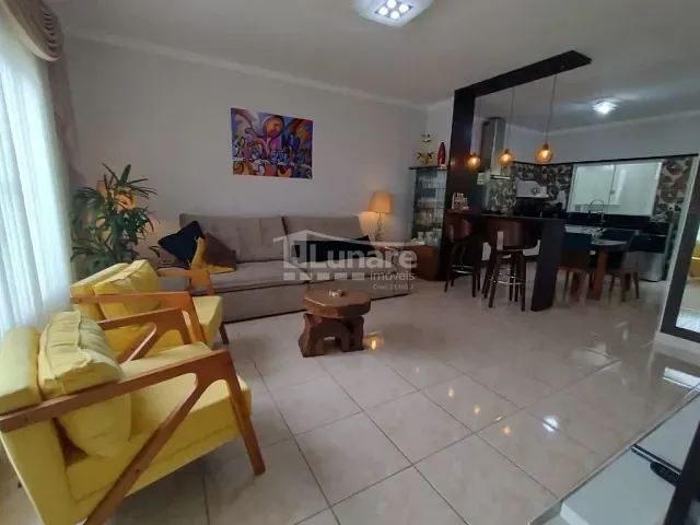 Casa com 136m² 2 quartos e 1 banheiro, à venda, no bairro Nogueira em Guararema