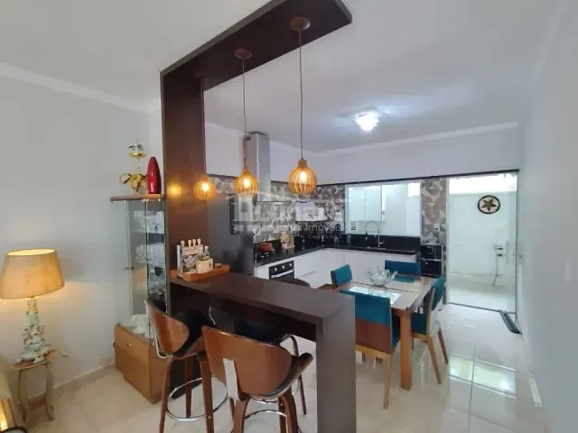 Casa com 136m² 2 quartos e 1 banheiro, à venda, no bairro Nogueira em Guararema