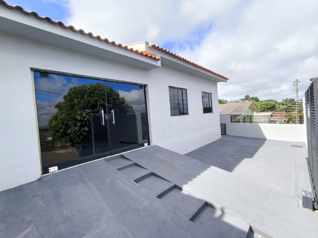 Foto do Casa - Casa para locação, Jardim Figueira, Apucarana, PR | J. Mareze Imóveis Ltda