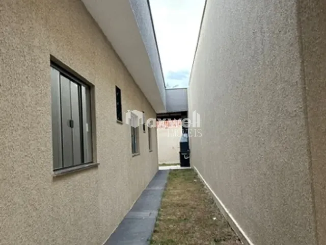 Casa com 180m² 3 quartos e 2 banheiros, à venda, no bairro Setor Colonial Sul em Aparecida de Goiânia