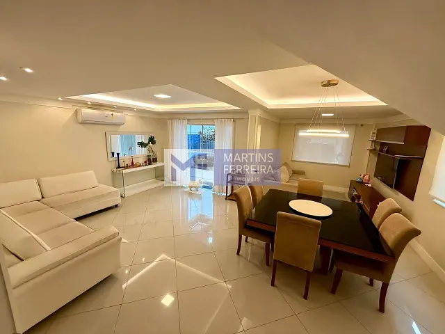 Casa com 787m² 3 quartos e 5 banheiros, à venda, no bairro Recreio dos Bandeirantes em Rio de Janeiro