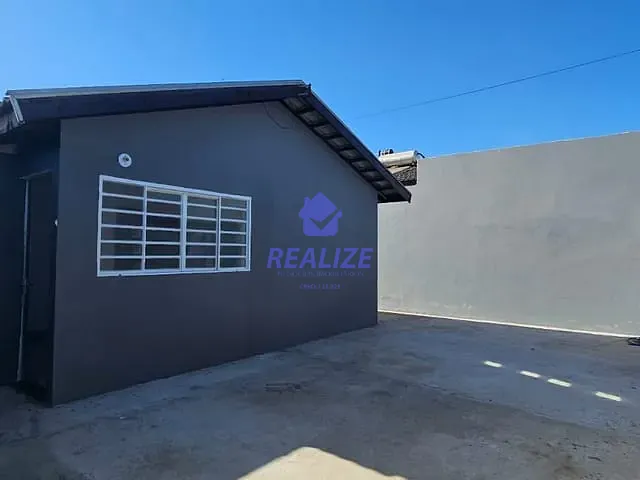 Casa com 200m² 2 quartos e 1 banheiro, à venda, no bairro Residencial Caimã em Botucatu