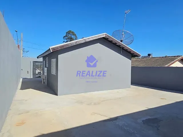 Casa com 200m² 2 quartos e 1 banheiro, à venda, no bairro Residencial Caimã em Botucatu
