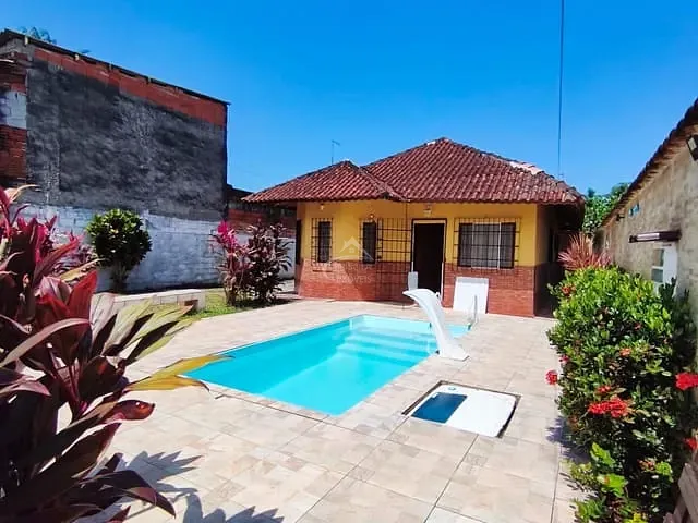 Casa com 540m² 3 quartos e 2 banheiros, à venda, no bairro Boracéia em Bertioga