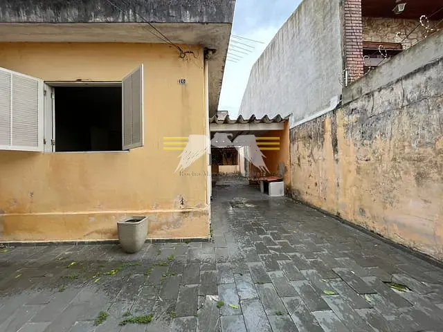 Casa 3 quartos e 1 banheiro, à venda, no bairro Vila São Silvestre (Zona Leste) em São Paulo
