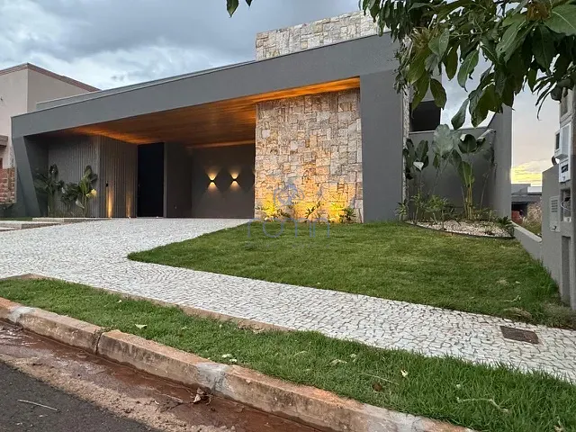 Casa com 270m² 3 quartos e 4 banheiros, à venda, no bairro Residencial Figueira II em São José do Rio Preto