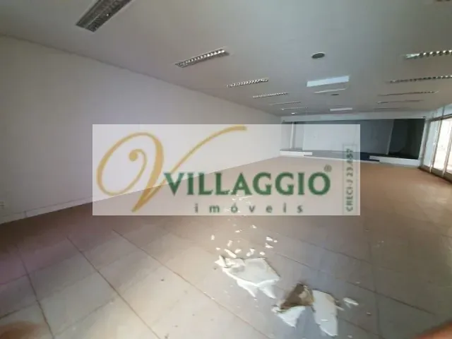 Casa com 450m² 1 quarto e 3 banheiros, para alugar, no bairro Centro em São José do Rio Preto