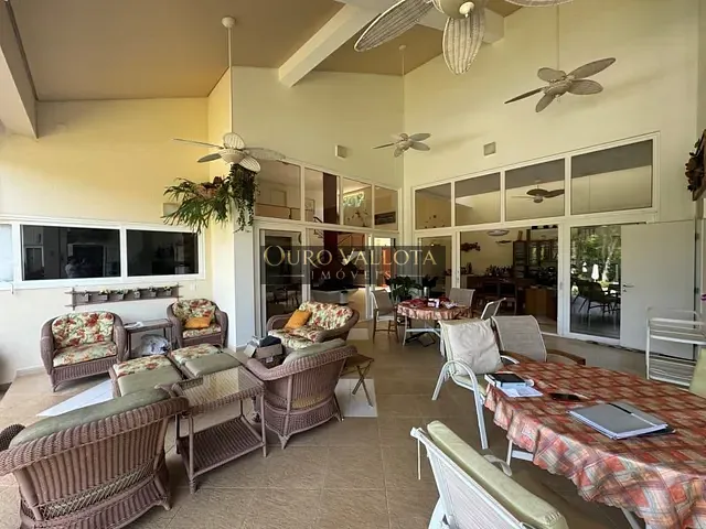 Casa com 3345m² 5 quartos e 5 banheiros, à venda, no bairro Condominio Parque das Garças I em Atibaia