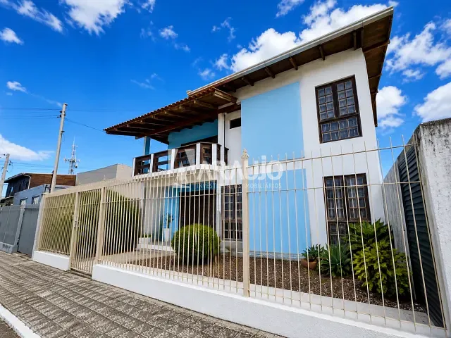 Casa com 517m² 4 quartos e 3 banheiros, à venda, no bairro São João em Itajaí