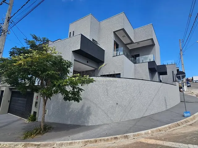Casa com 250m² 3 quartos e 4 banheiros, à venda, no bairro Villa Verde Bragança em Bragança Paulista