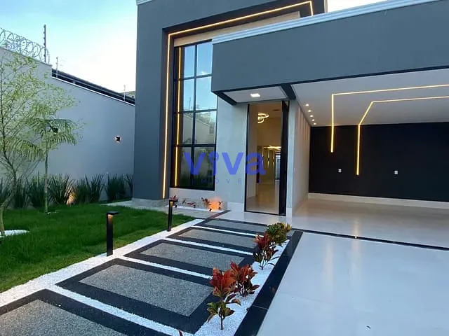 Casa 3 quartos e 3 banheiros, à venda, no bairro Parque Amazônia em Goiânia