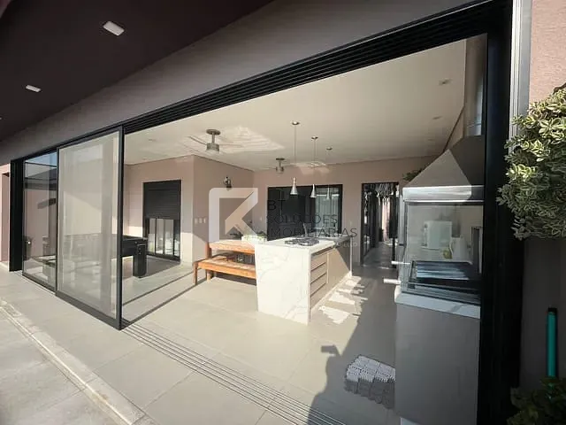 Casa com 322m² 3 quartos e 2 banheiros, à venda, no bairro Caldeira em Indaiatuba