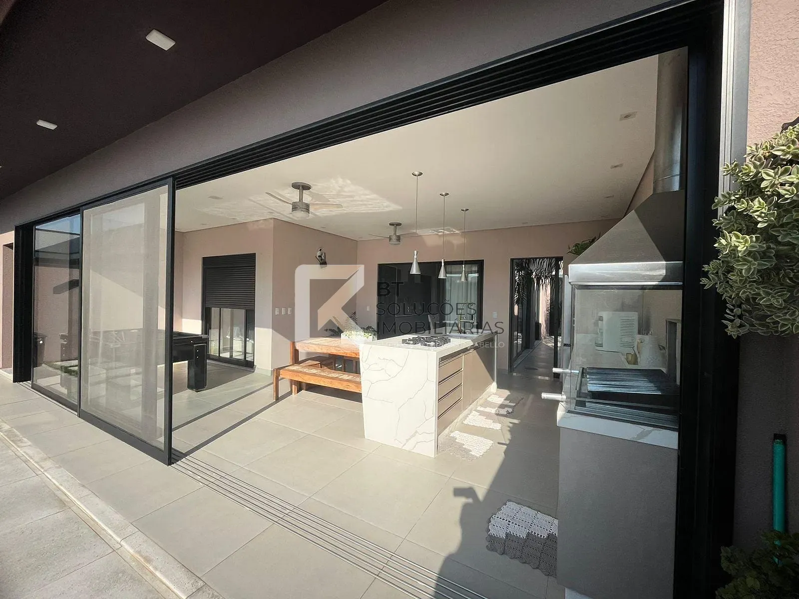 Casa, 3 quartos, 170 m² - Foto 4