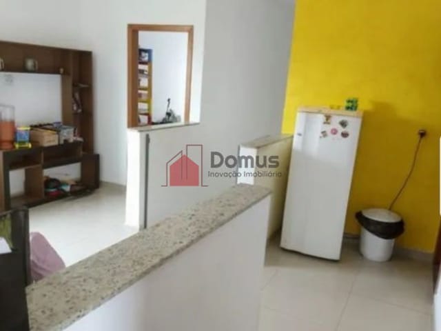 Casa com 300m², à venda, no bairro Parque São Domingos em Pindamonhangaba