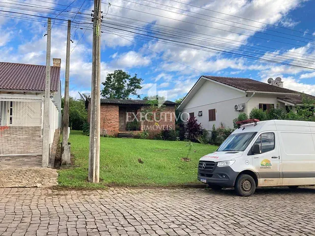 Casa 2 quartos e 1 banheiro, à venda, no bairro Rua Rui Barbosa em Arroio do Meio