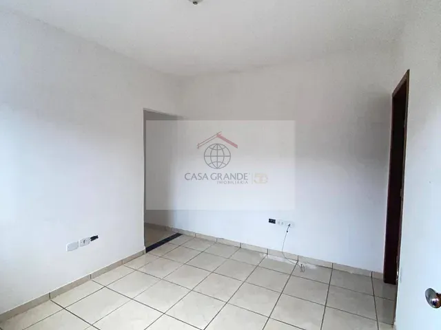 Casa com 125m² 2 quartos e 1 banheiro, à venda, no bairro Jardim do Lago em Rolândia