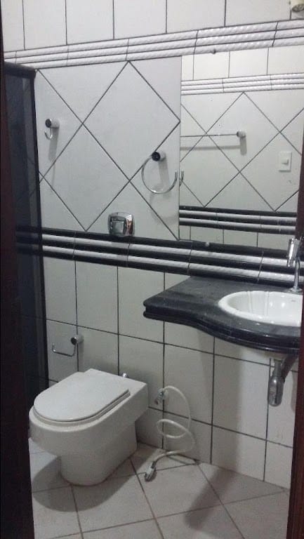 Casa à venda e aluguel com 4 quartos, 250m² - Foto 26