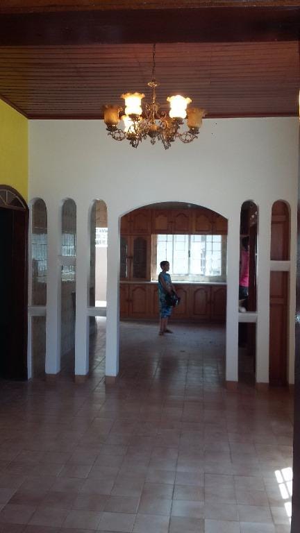 Casa à venda e aluguel com 4 quartos, 250m² - Foto 11