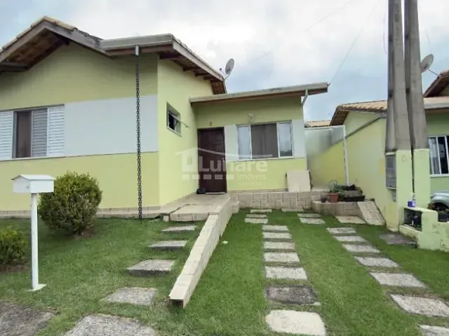 Casa com 200m² 2 quartos e 1 banheiro, à venda, no bairro Centro em Guararema