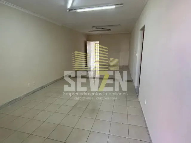 Casa com 207m², à venda, no bairro Vila Santa Clara em Bauru