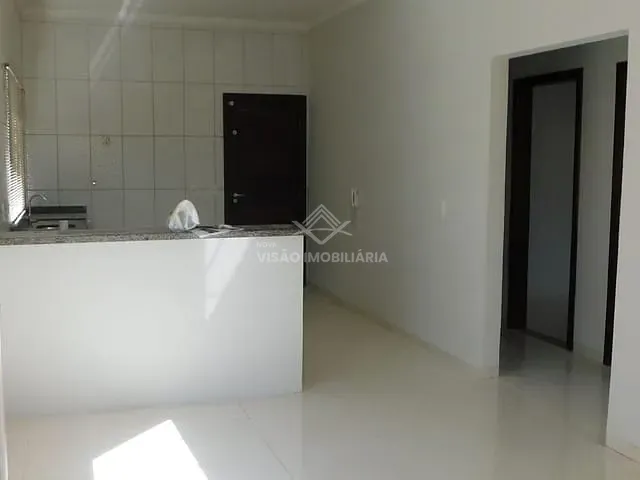 Casa com 250m² 2 quartos e 2 banheiros, à venda, no bairro Jardim Celeste em Sinop