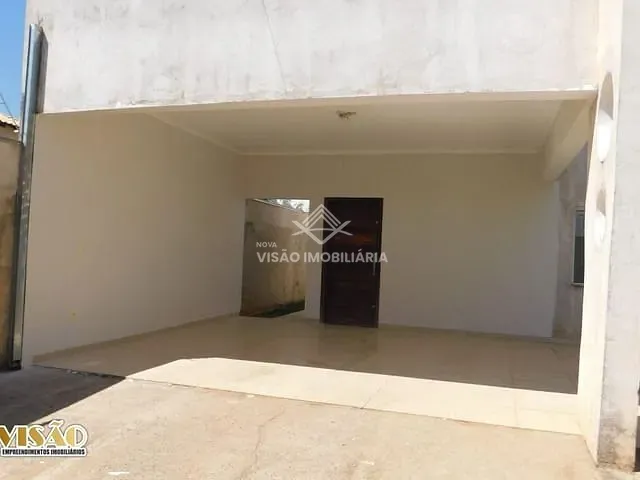 Casa com 250m² 2 quartos e 2 banheiros, à venda, no bairro Jardim Celeste em Sinop