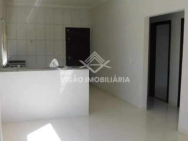Casa com 250m² 2 quartos e 2 banheiros, à venda, no bairro Jardim Celeste em Sinop